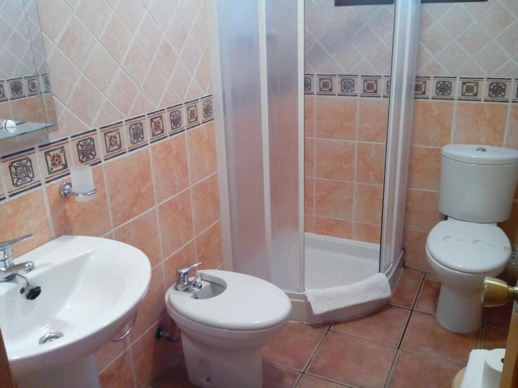 Hotel Restaurante Vinas Viejas Fuentes de Ayódar Buitenkant foto